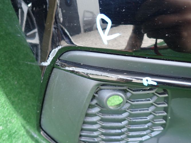 AUDI A3 8Y 20- PREDNÝ NÁRAZNÍK