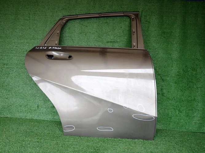 MERCEDES W246 246 B-KLASA12- PRAVE ZADNE DVERE