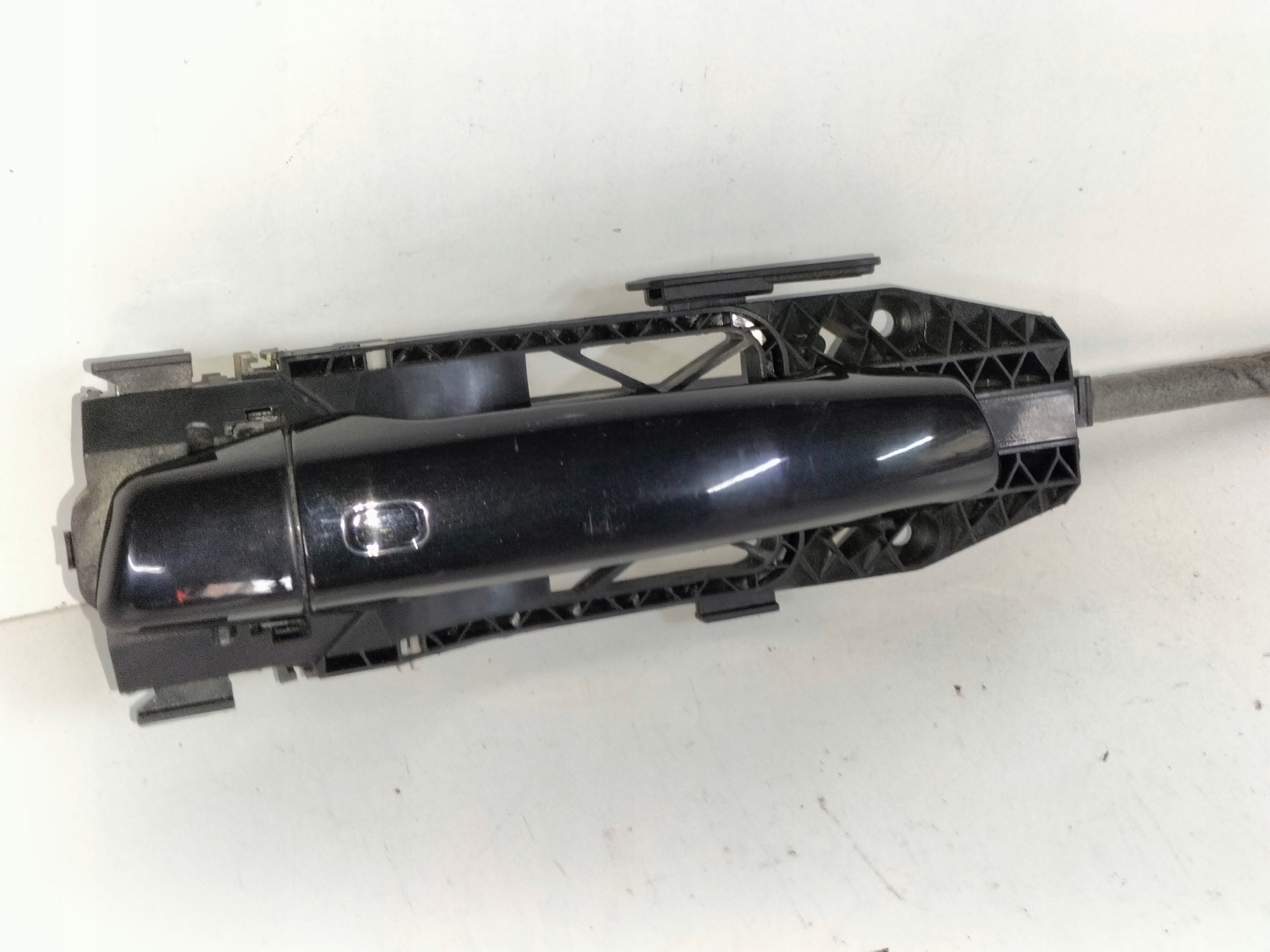 KĽUČKA ĽAVÝCH ZADNÝCH DVERÍ AUDI A3 8V 12-