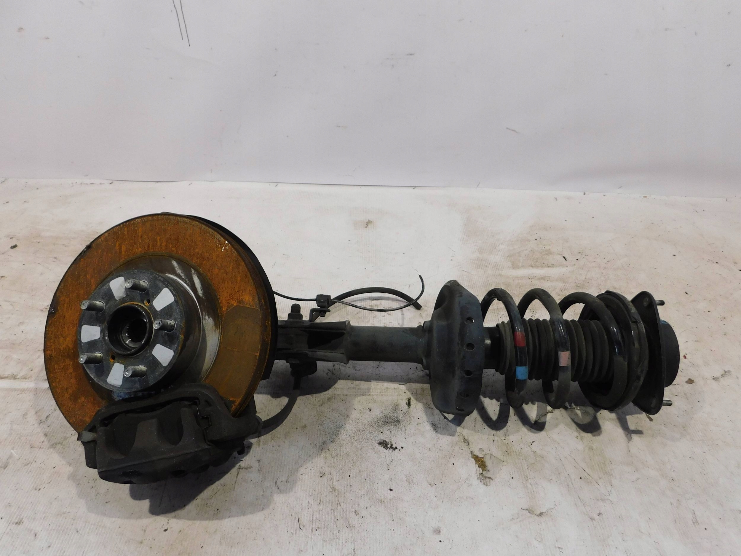 ĽAVÝ OTOČ MCPHERSON SUBARU XV 2.0D 11-