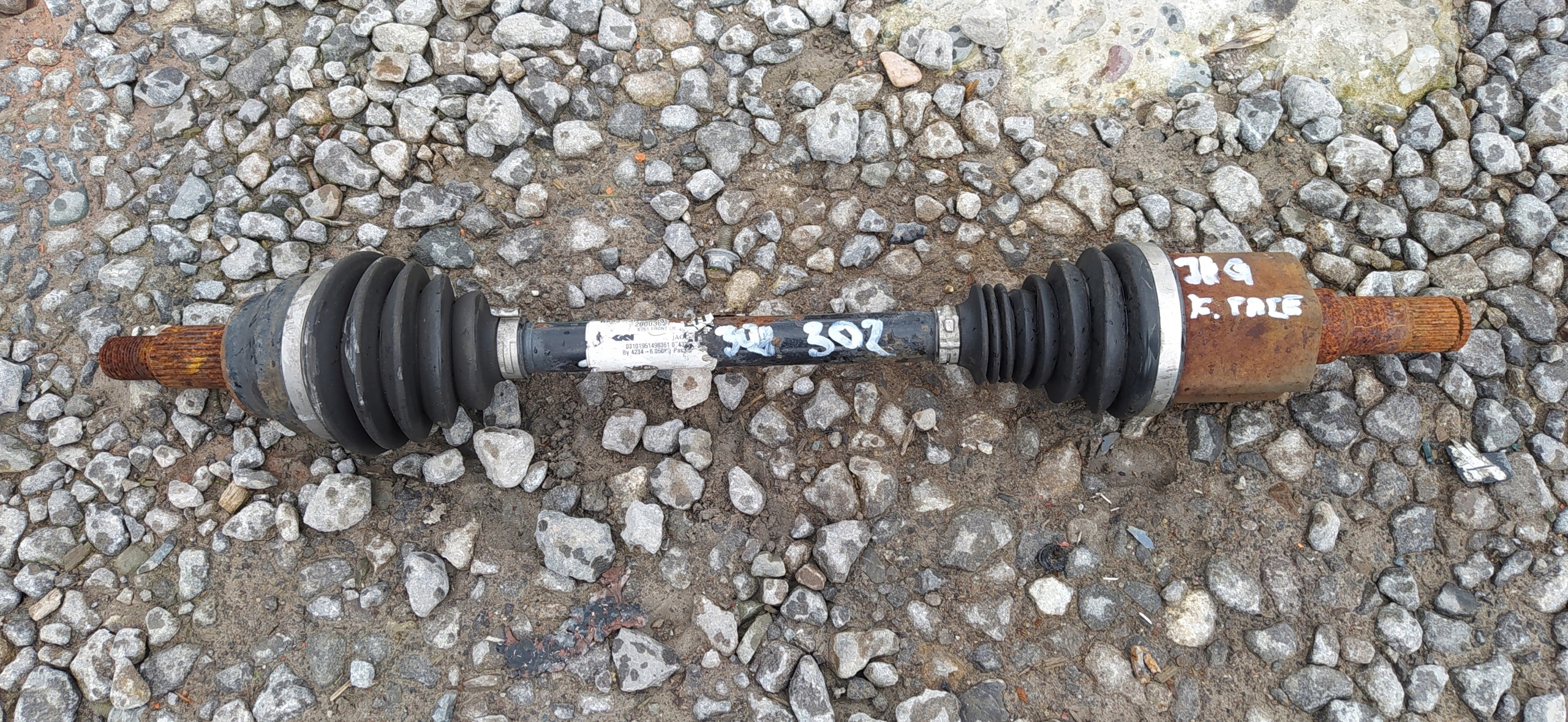 JAGUAR F-PACE F PACE 2.0D LAVA PREDNA POLOOS