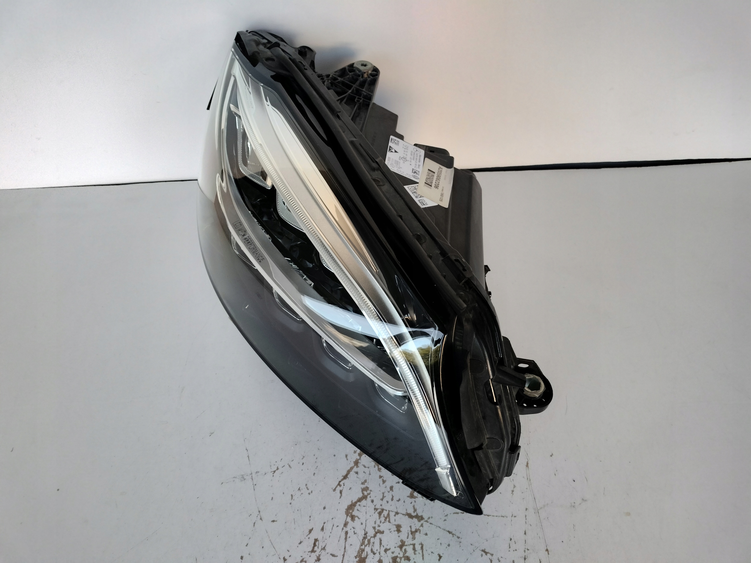 PRAVE PREDNE SVETLO MERCEDES C-KLASA W205 18- LIFT FULL LED