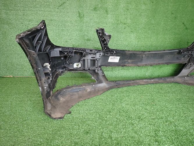 MERCEDES W204 204 C-KLASA LIFT 10-14 PREDNÝ NÁRAZNÍK