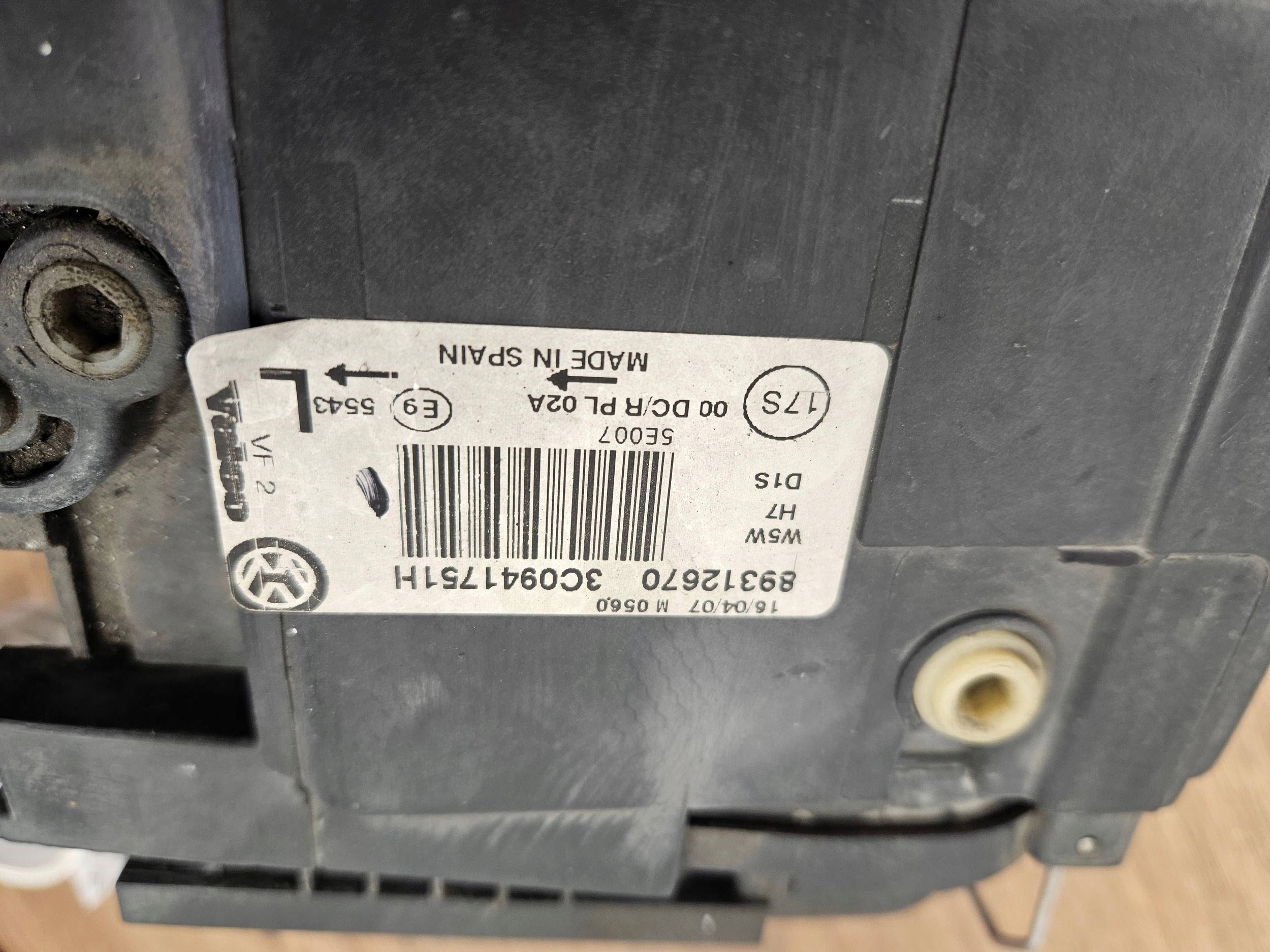 VW PASSAT B6 3C0941752H XENON PRAVÉ PREDNÉ SVETLO