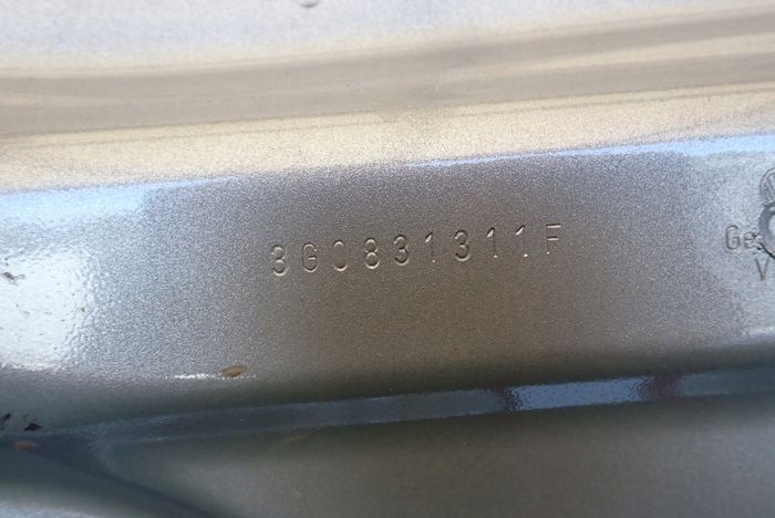 VW PASSAT  B8 LAVE PREDNE DVERE