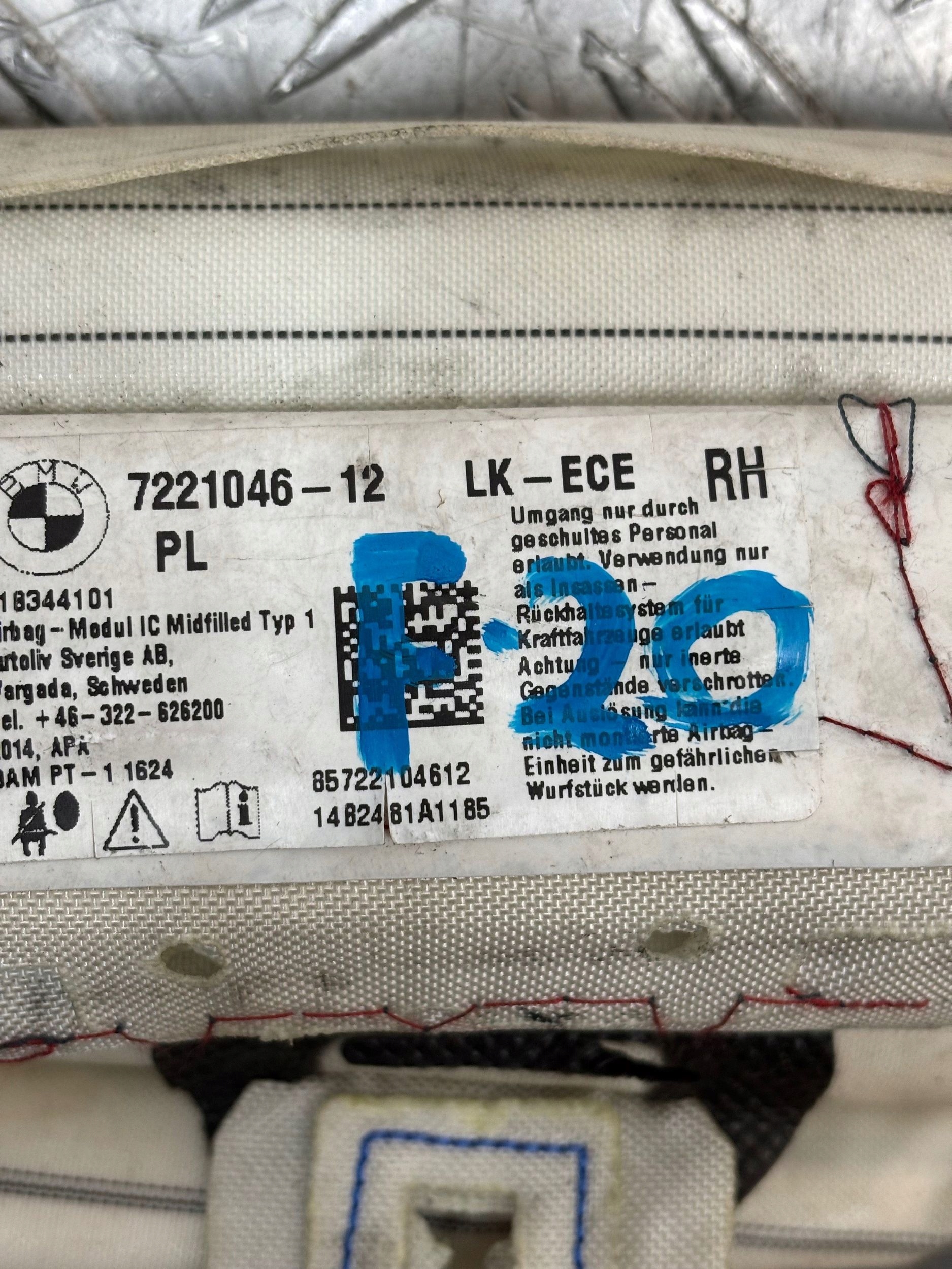 PRAVY STROPNY AIRBAG BMW 1 F20 7221046-12
