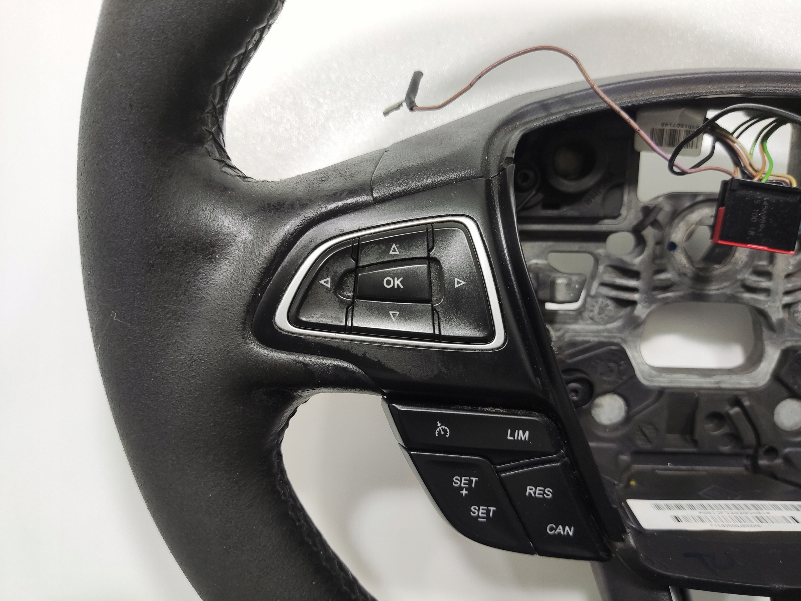 MULTIFUNKČNÝ VOLANT TLACIDLA FORD C-MAX MK2 II F1EB3600JE