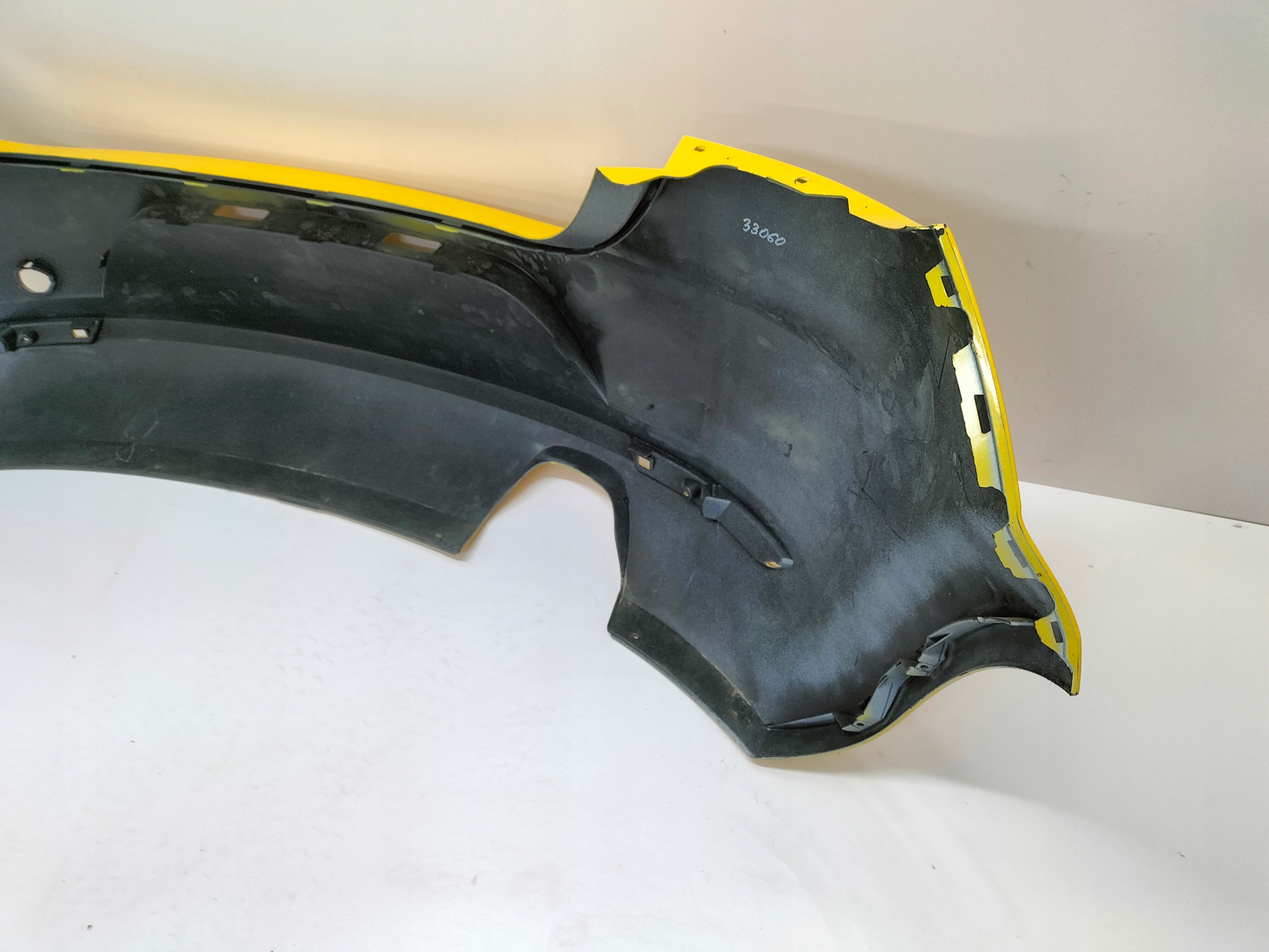 ZADNÝ NÁRAZNÍK SEAT LEON II 05-09