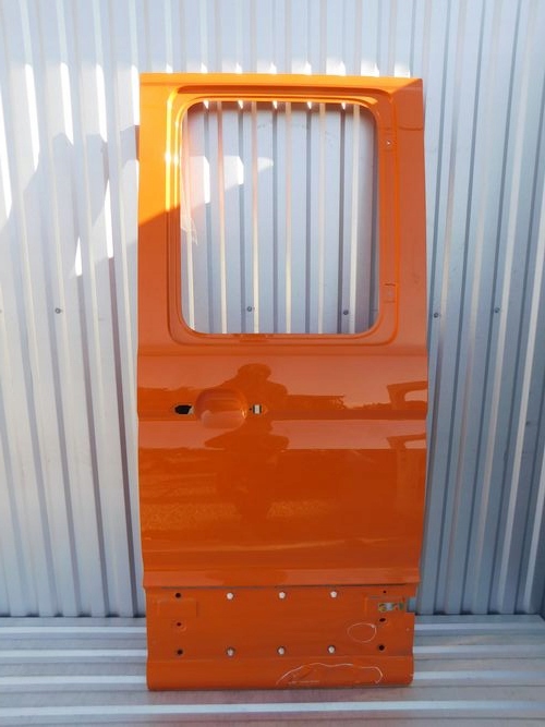 VW CRAFTER II DVOJ KABÍNA 17- PRAVE ZADNE DVERE