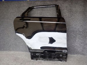 LAND ROVER VELAR 17- PRAVE ZADNE DVERE LAND ROVER VELAR 17- PRAVE ZADNE DVERE