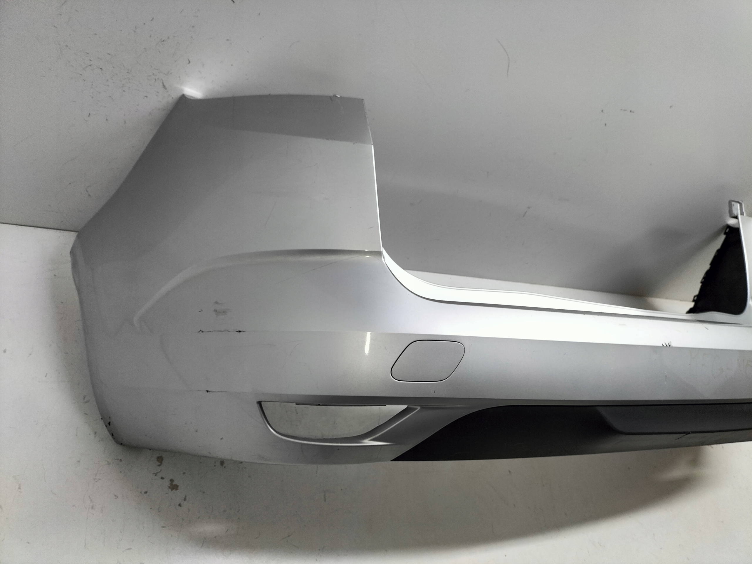 ZADNÝ NÁRAZNÍK RENAULT MEGANE 4 IV 16- KOMBI