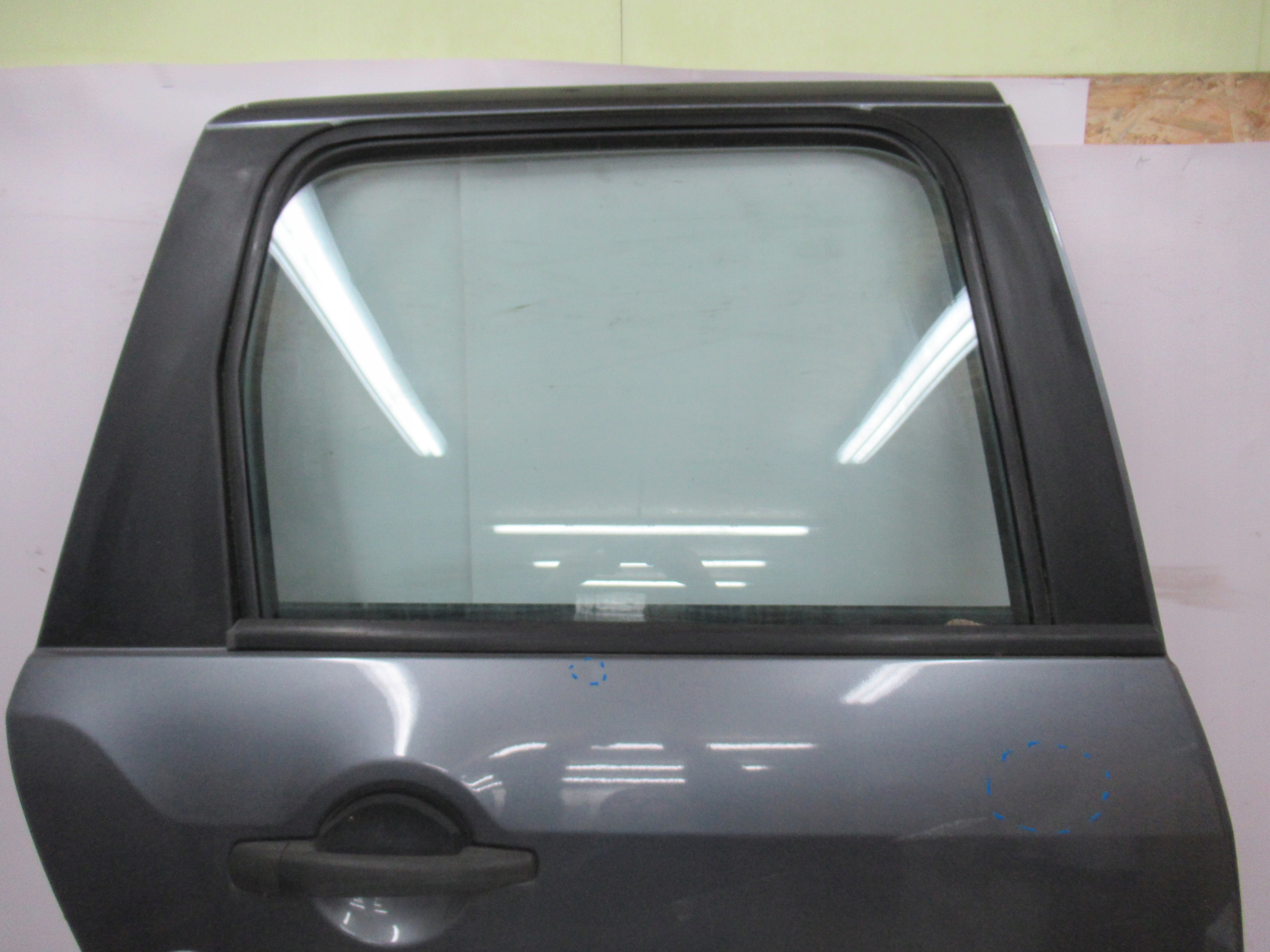 PRAVÉ ZADNÉ DVERE CITROEN C3 PICASSO