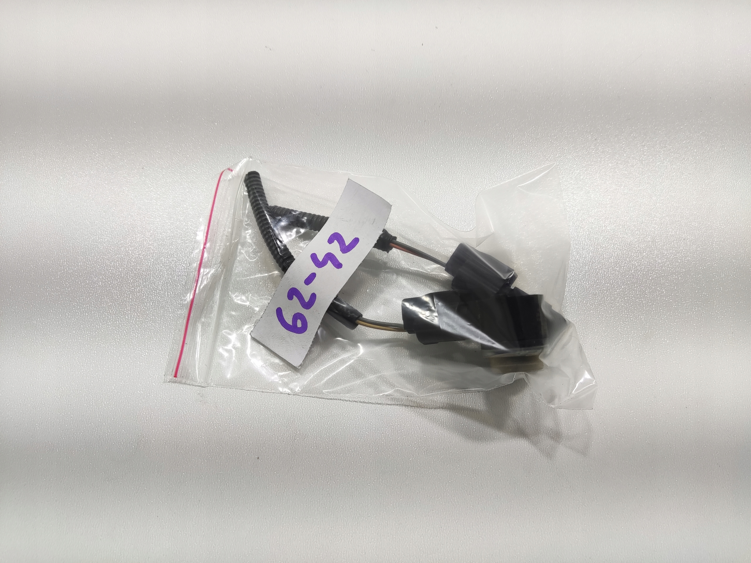 PARKOVACI SENZOR PDC RENAULT FLUENCE 284420002R 2009-2012