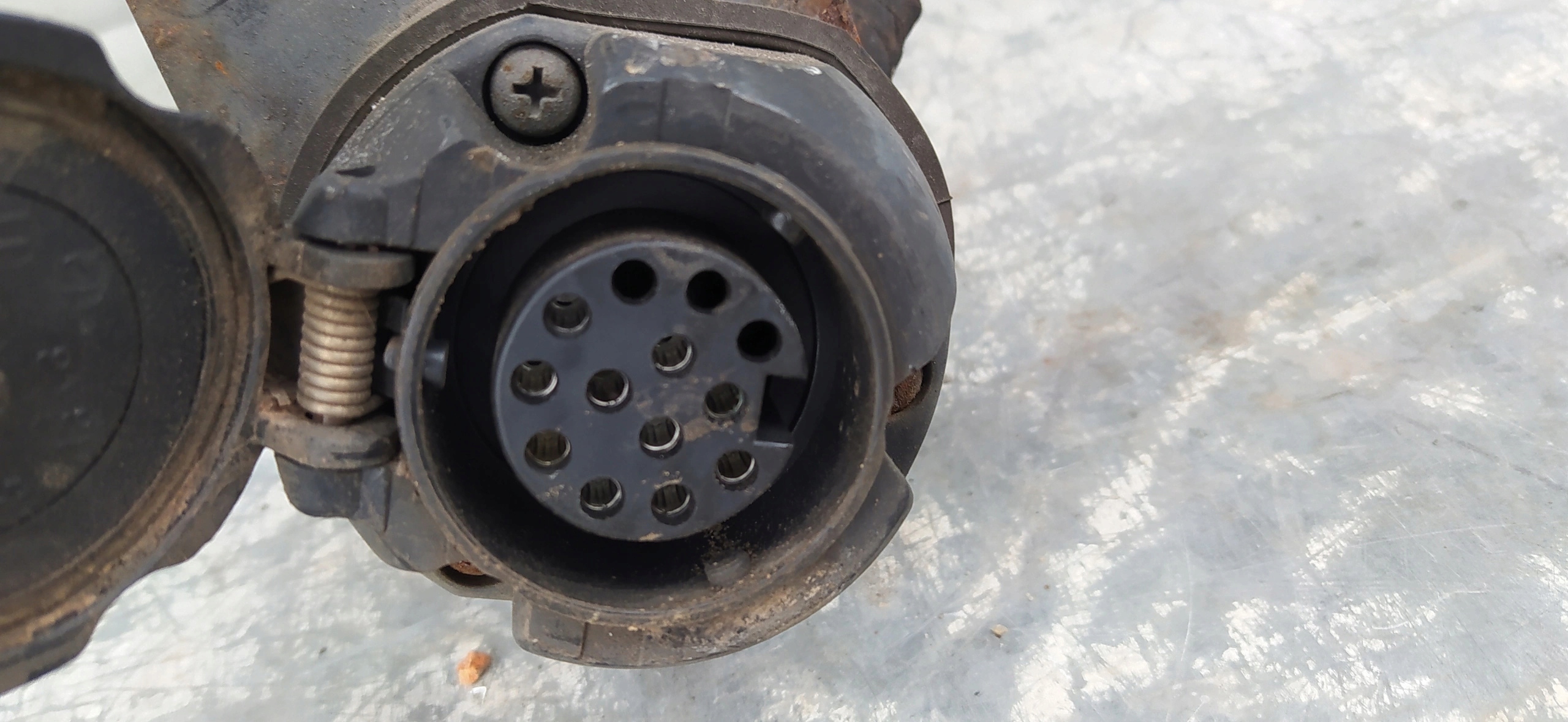 MINI COUNTRYMAN R60 VÝSTUHA ZADNÉHO NÁRAZNÍKA 9806219