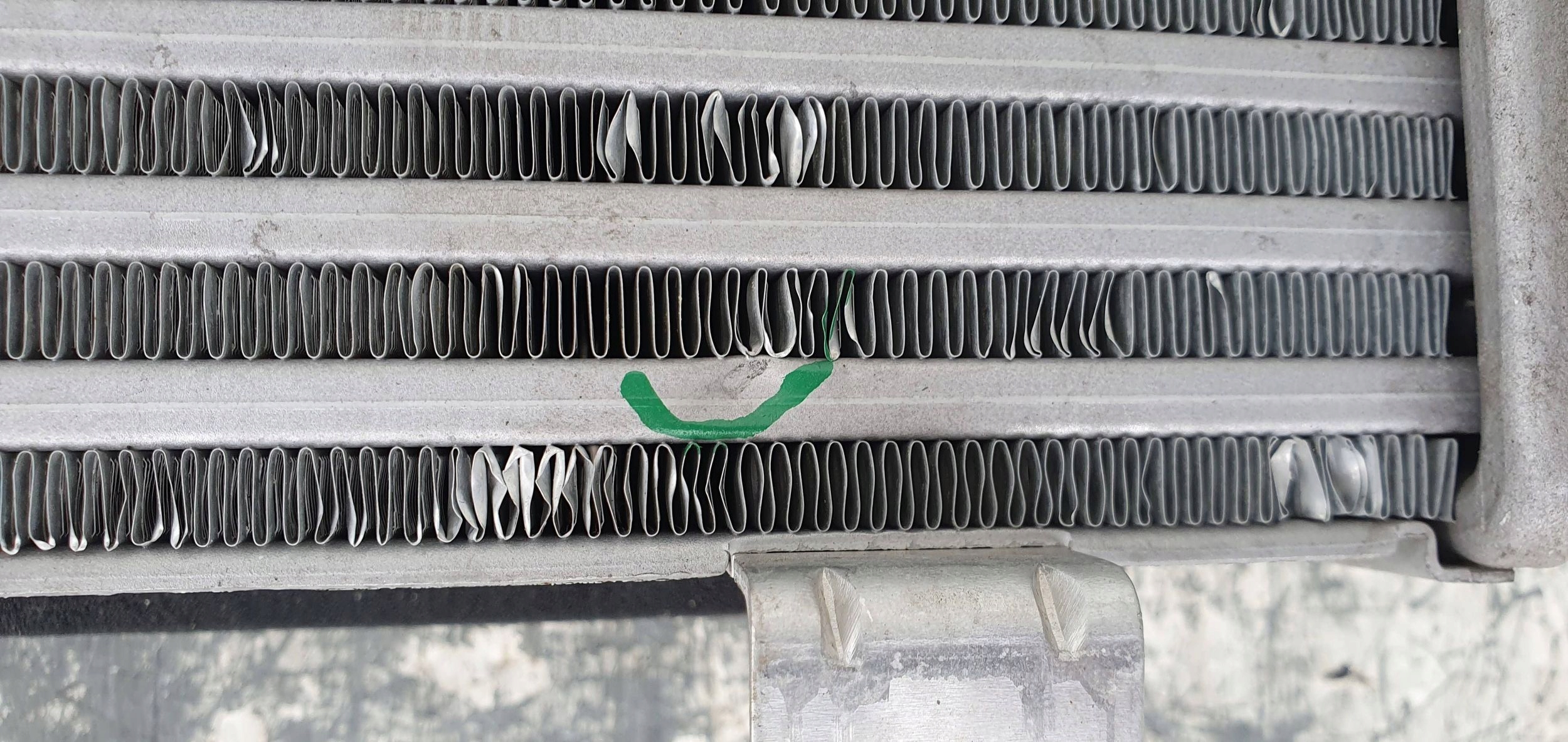 Hyundai ix35 crdi CHLADIC VZDUCHU INTERCOOLER