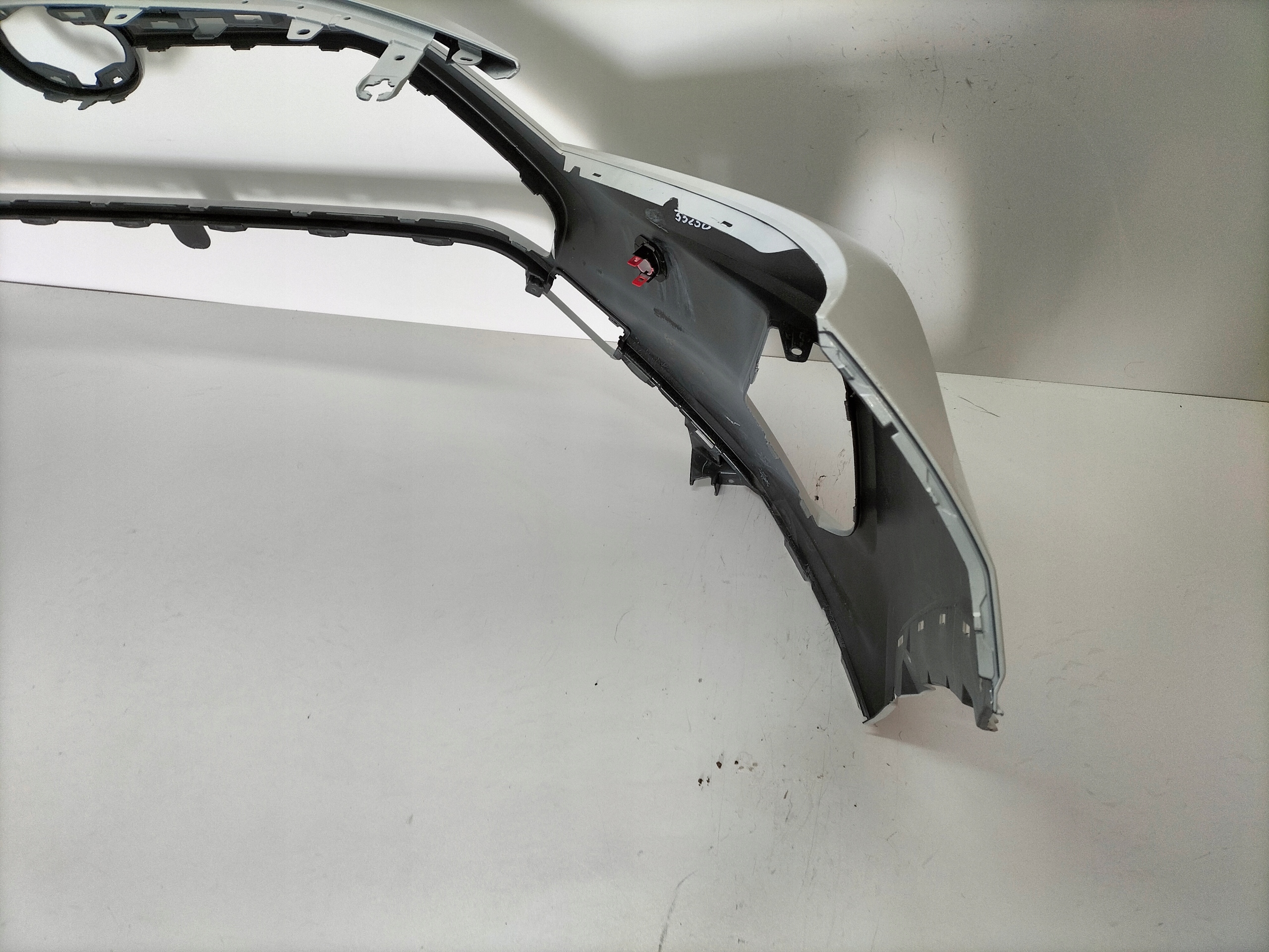 PREDNÝ NÁRAZNÍK TOYOTA RAV4 RAV-4 V 18-