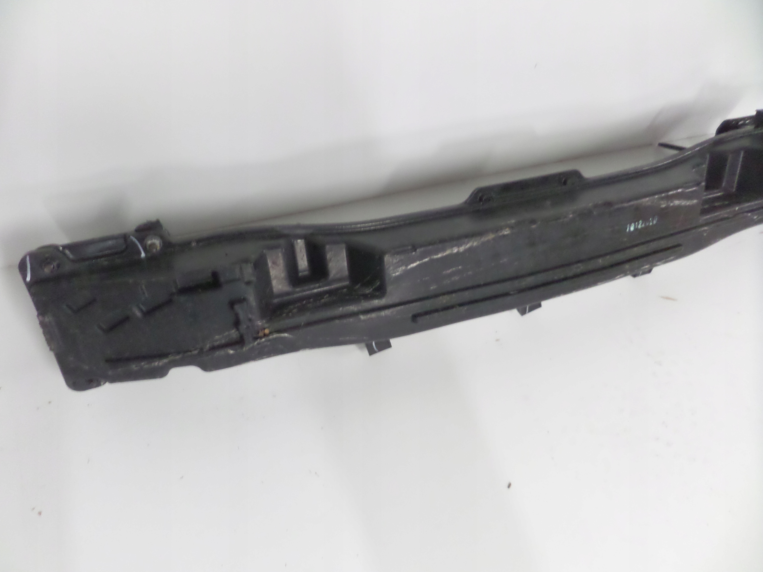 ZADNA VYSTUHA HYUNDAI TUCSON IV 20-