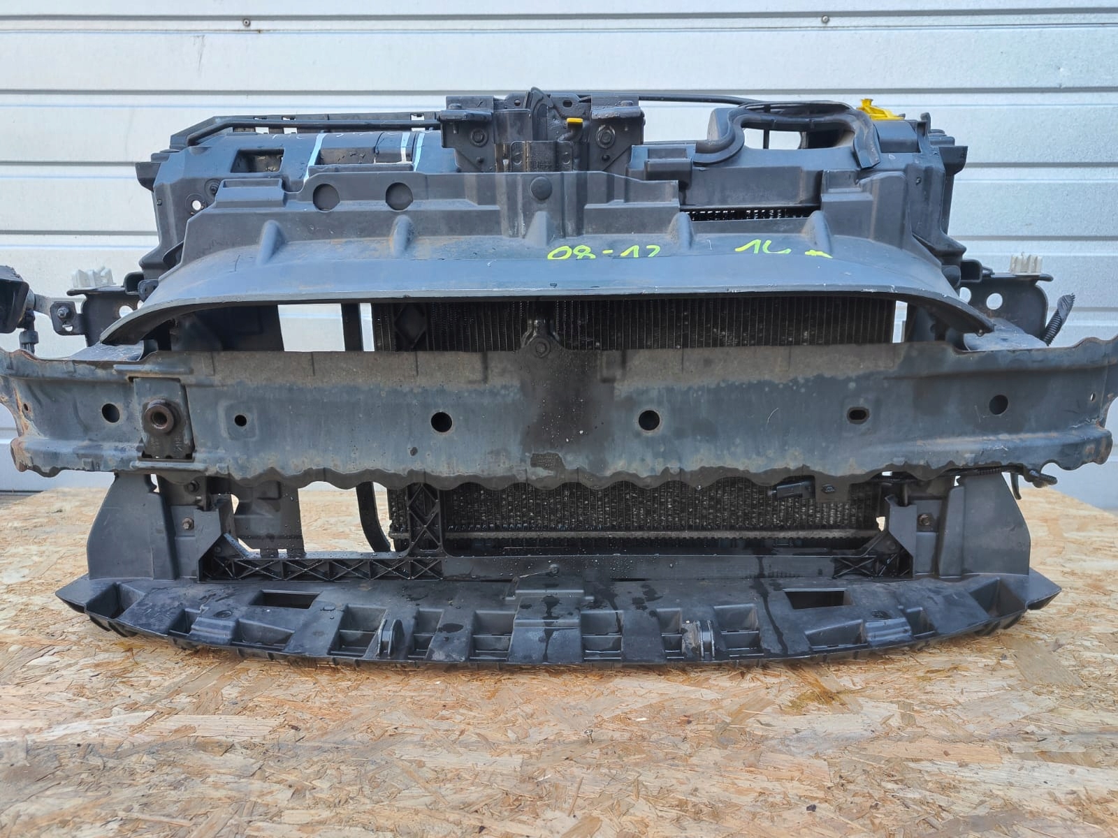 Ford Fiesta 08-12 1.4 diesel PREDNÉ ČELO VÝSTUHA CHLADIČ