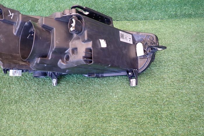 SEAT LEON IV FULL LED LAVE PREDNE SVETLO 5FB941005D