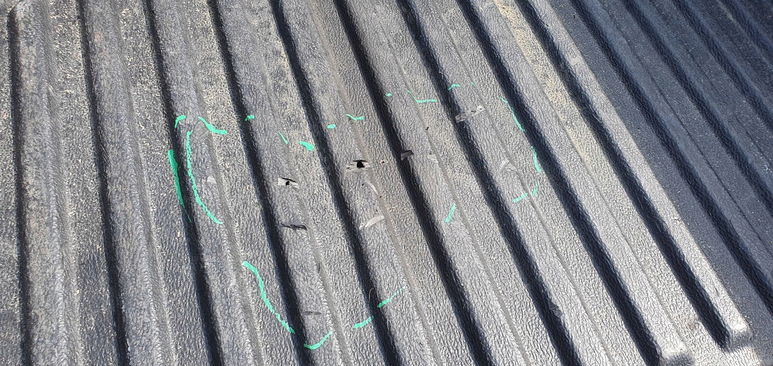 Nissan Navara D23 ŠTVRŤKA KAROSÉRIA ZAD ROLETA