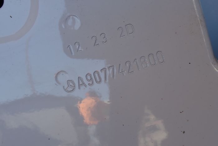 MERCEDES SPRINTER 907 910 18- LAVE ZADNE DVERE