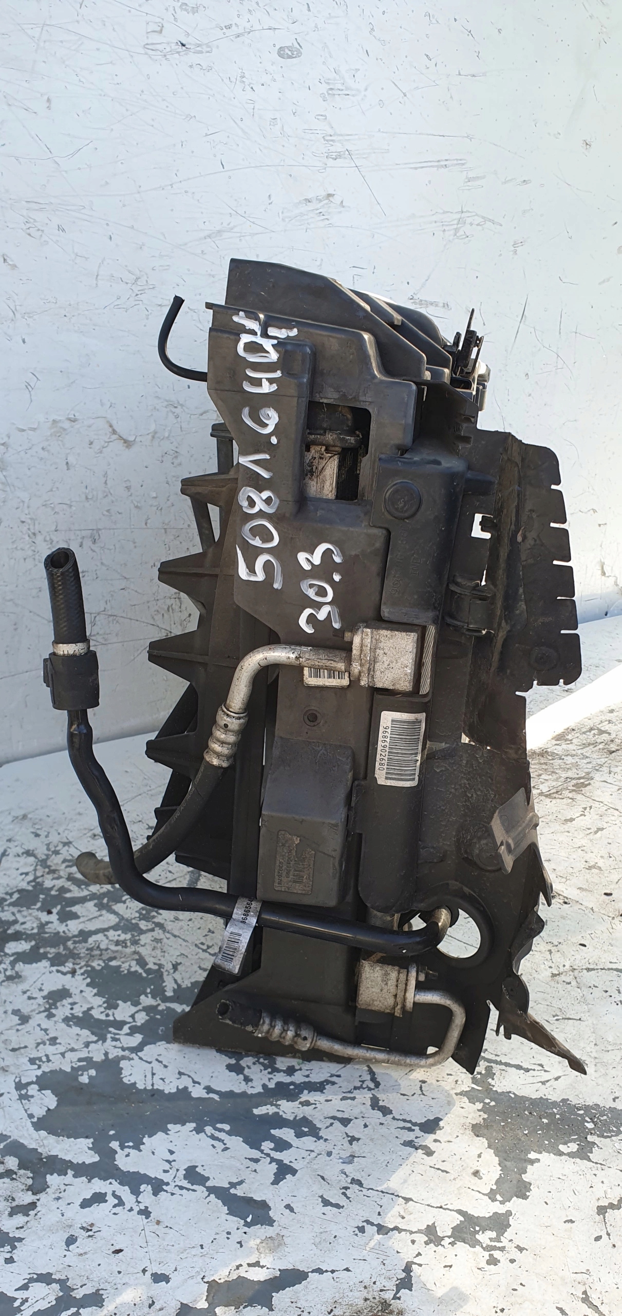 PEUGEOT 508 I 2.0 HDI PREDNÉ ČELO