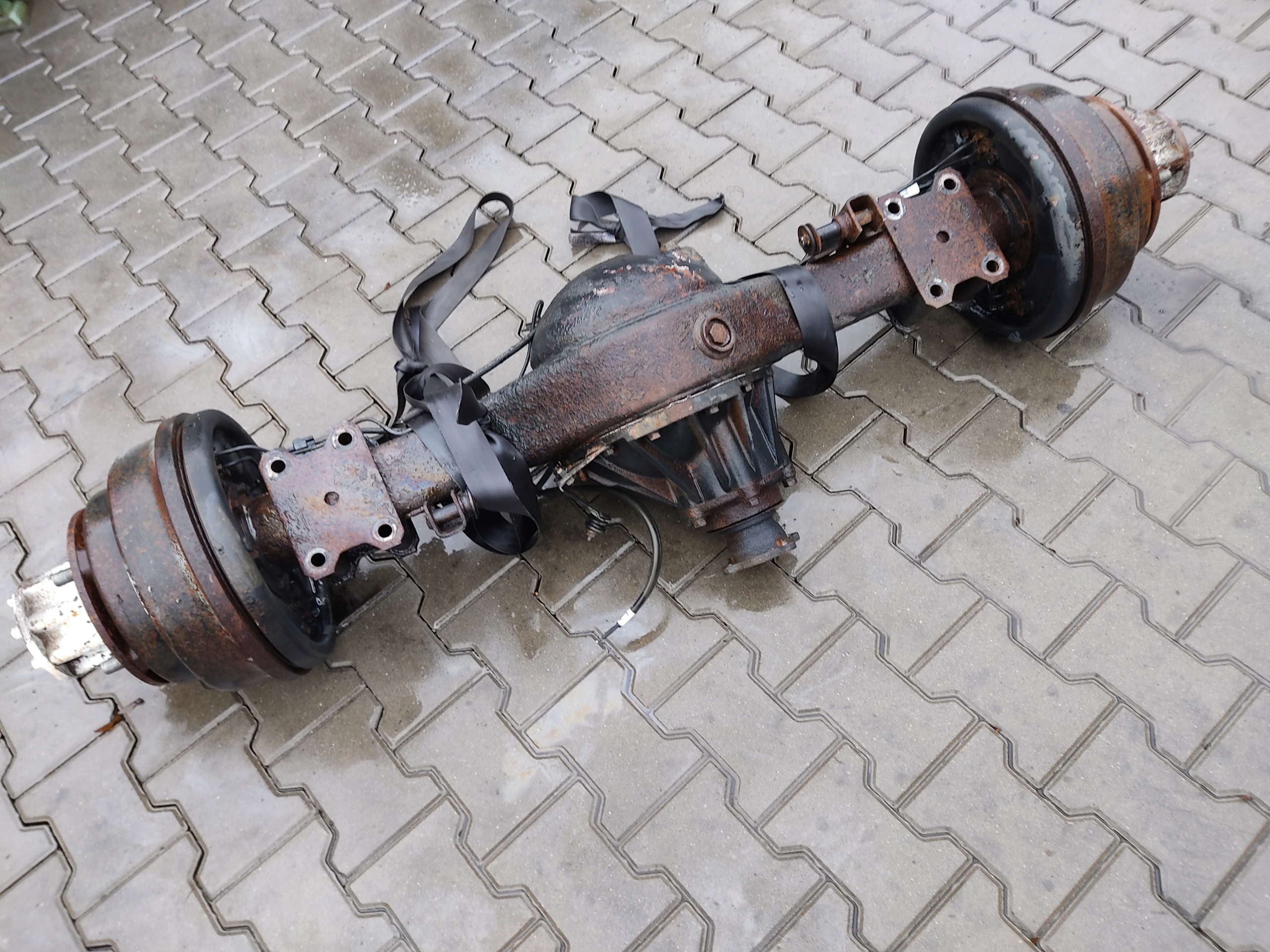 ZADNY DIFERENCIAL ISUZU NPR 3.0 TD 2004-2007