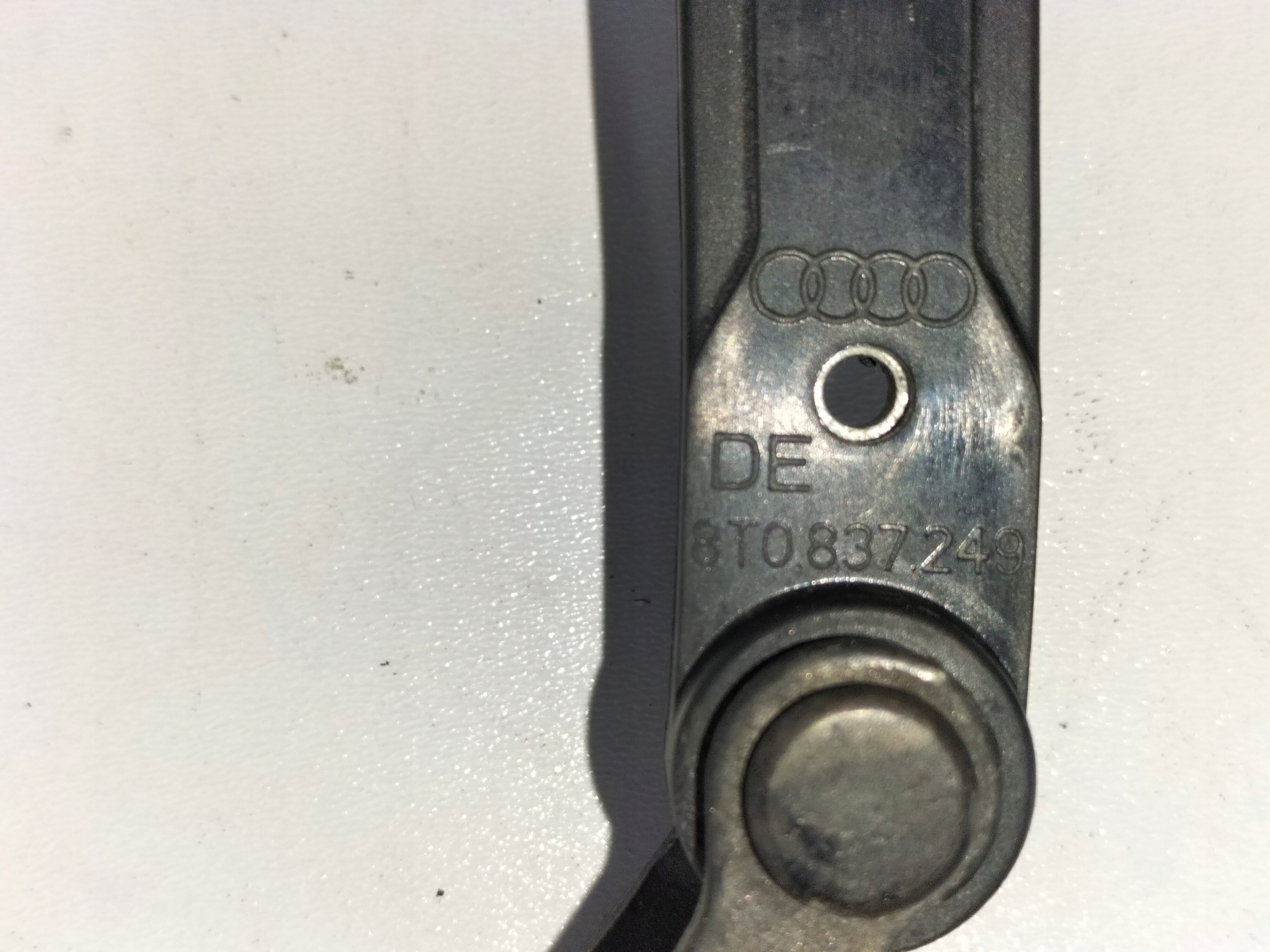DORAZ LAVY PRAVY AUDI A5 8T0 07-