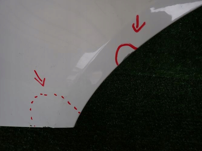 AUDI A4 B8 08-12 ĽAVÝ PREDNÝ BLATNÍK