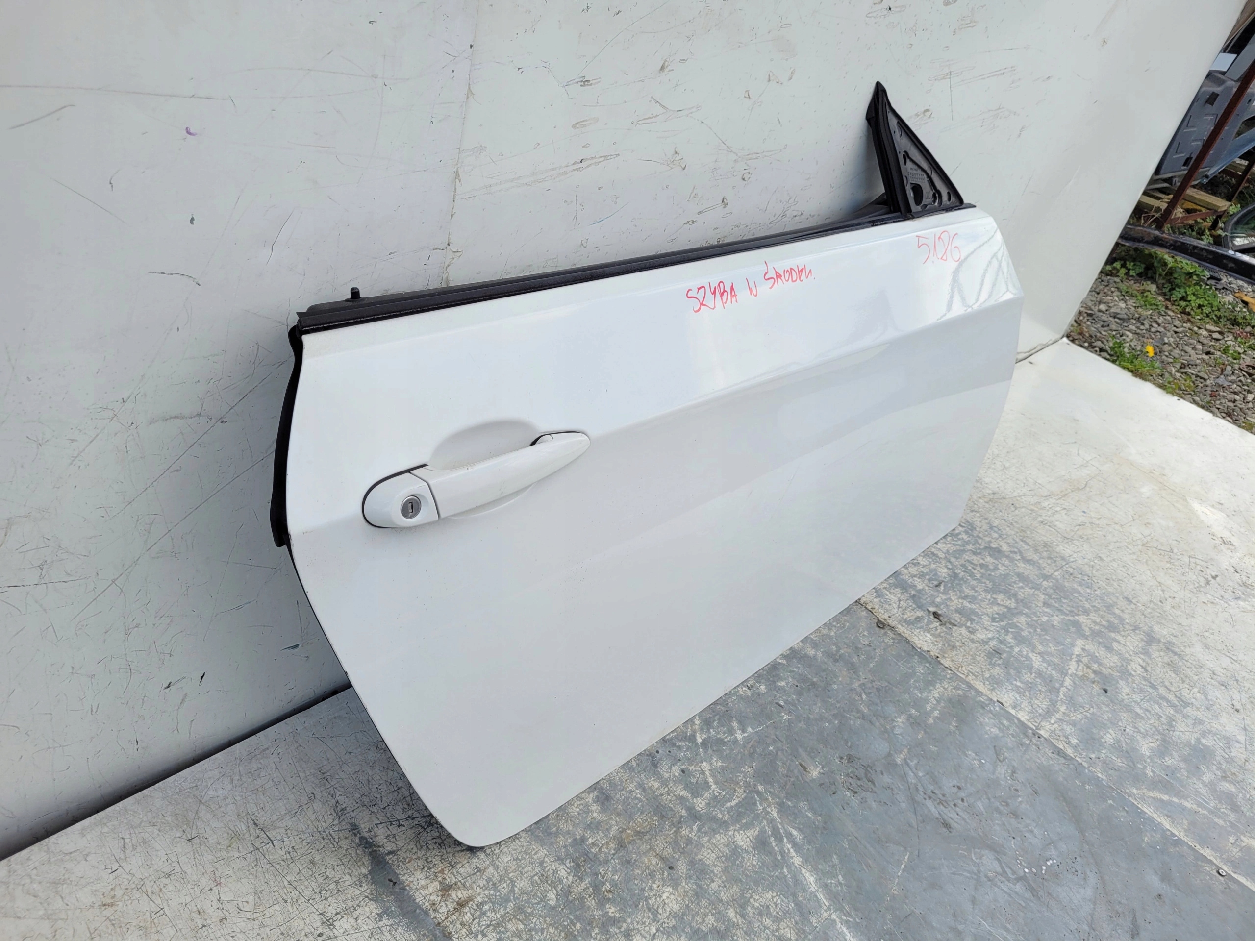 BMW 3 E92 E93DVER PRAVÉ