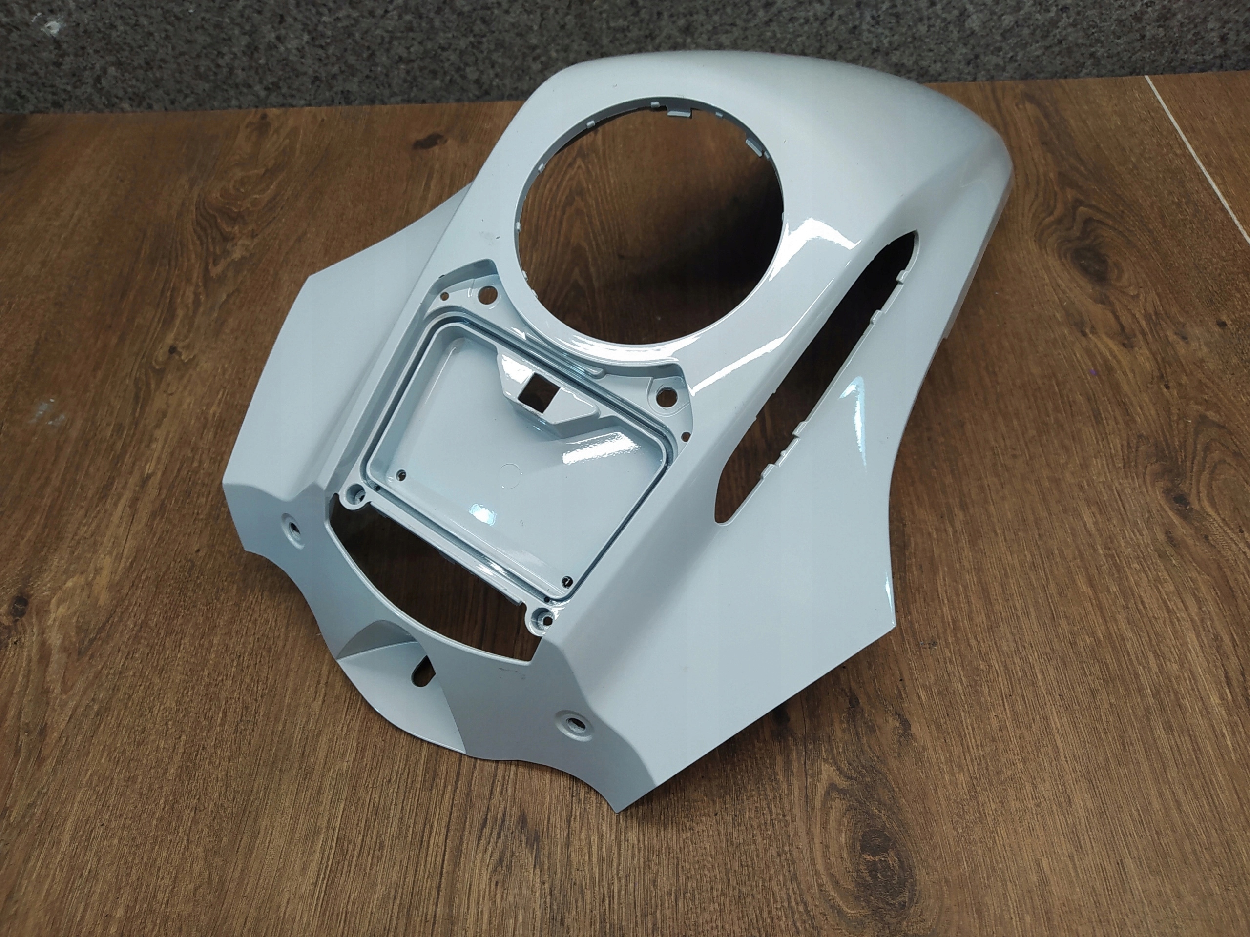 BMW K51 KRYT PALIVOVEJ NÁDRŽE 8561761