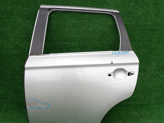 MITSUBISHI OUTLANDER III LIFT 15- ĽAVÉ ZADNÉ DVERE