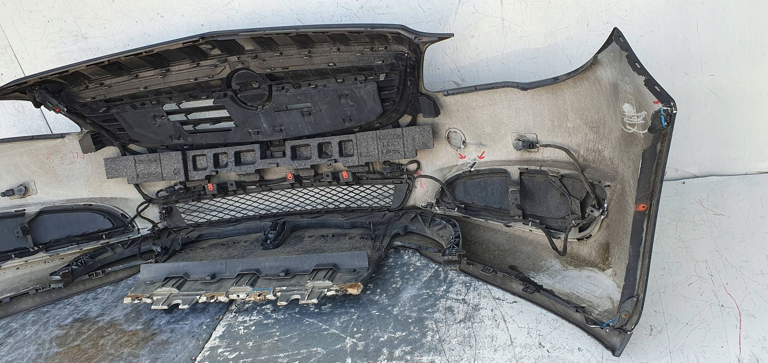 Opel Insignia A LIFT PDC PREDNÝ NÁRAZNÍK 22787147