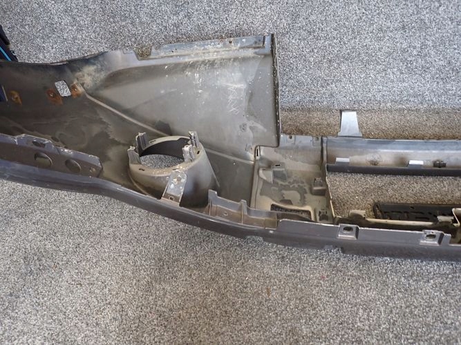 NISSAN PAJERO 07-11 PREDNÝ NÁRAZNÍK