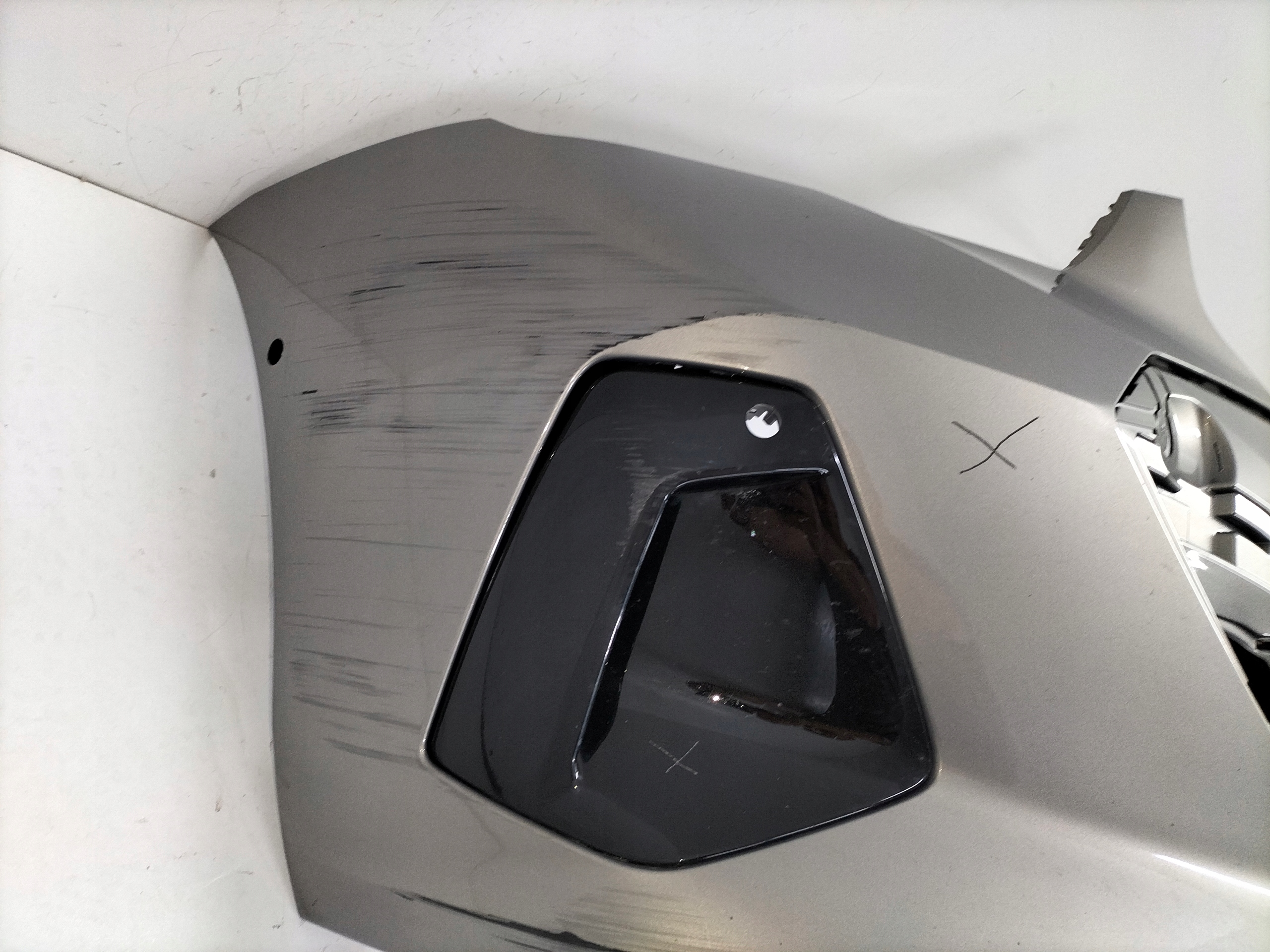 PREDNÝ NÁRAZNÍK BMW 5 G60 23- M-PAKET