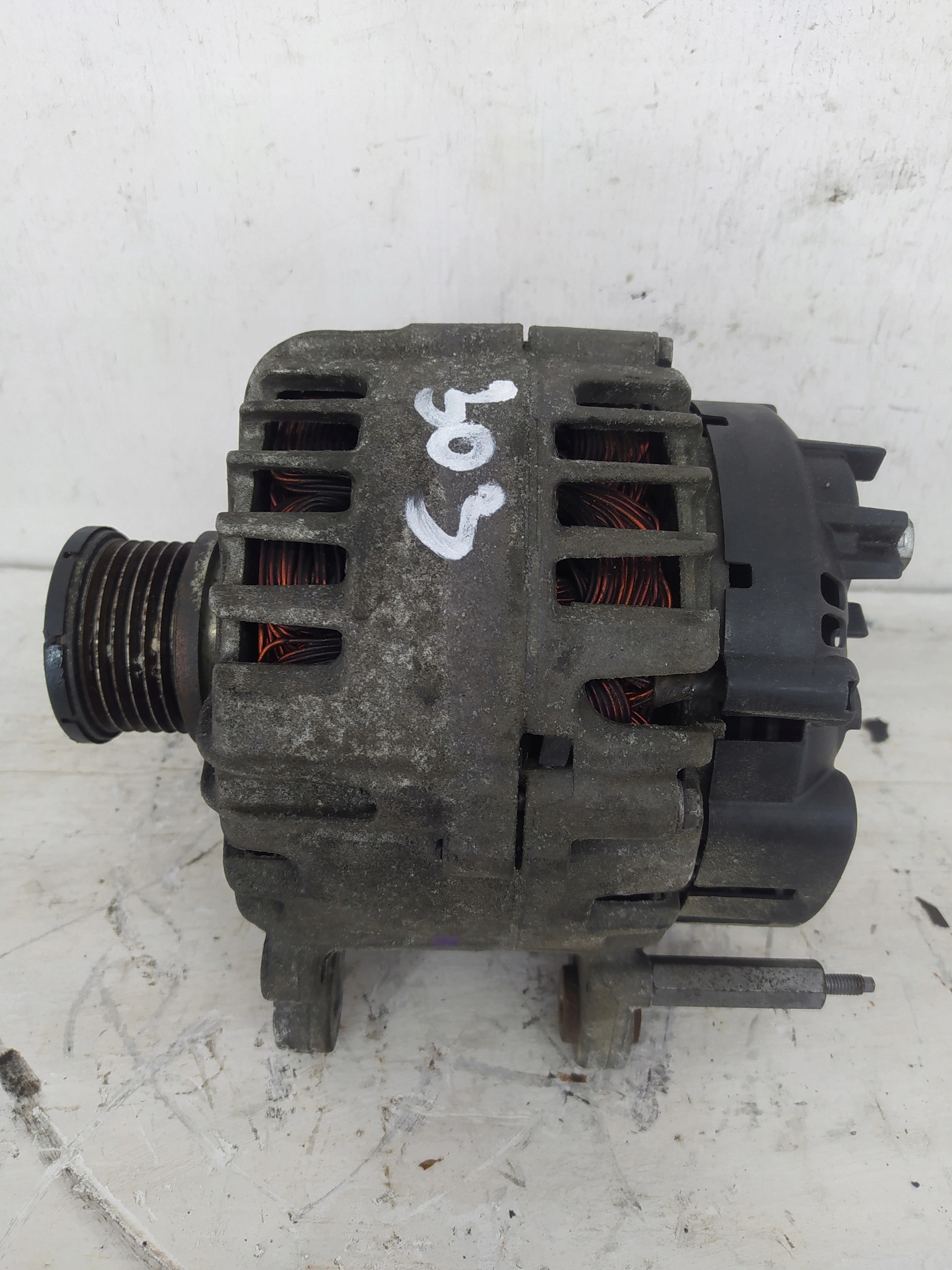 VW TOURAN I LIFT 1.6 TDI ALTERNÁTOR 03L903023L