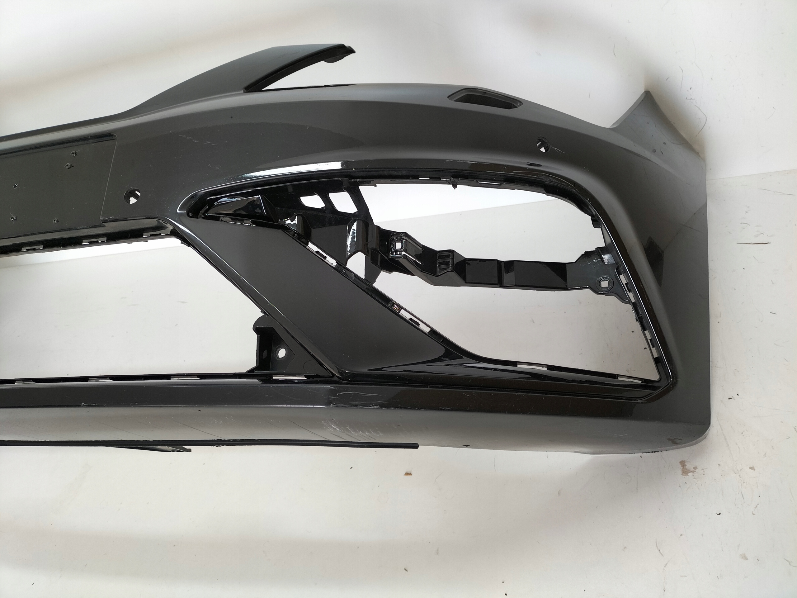 PREDNÝ NÁRAZNÍK SEAT LEON III LIFT 17- FR