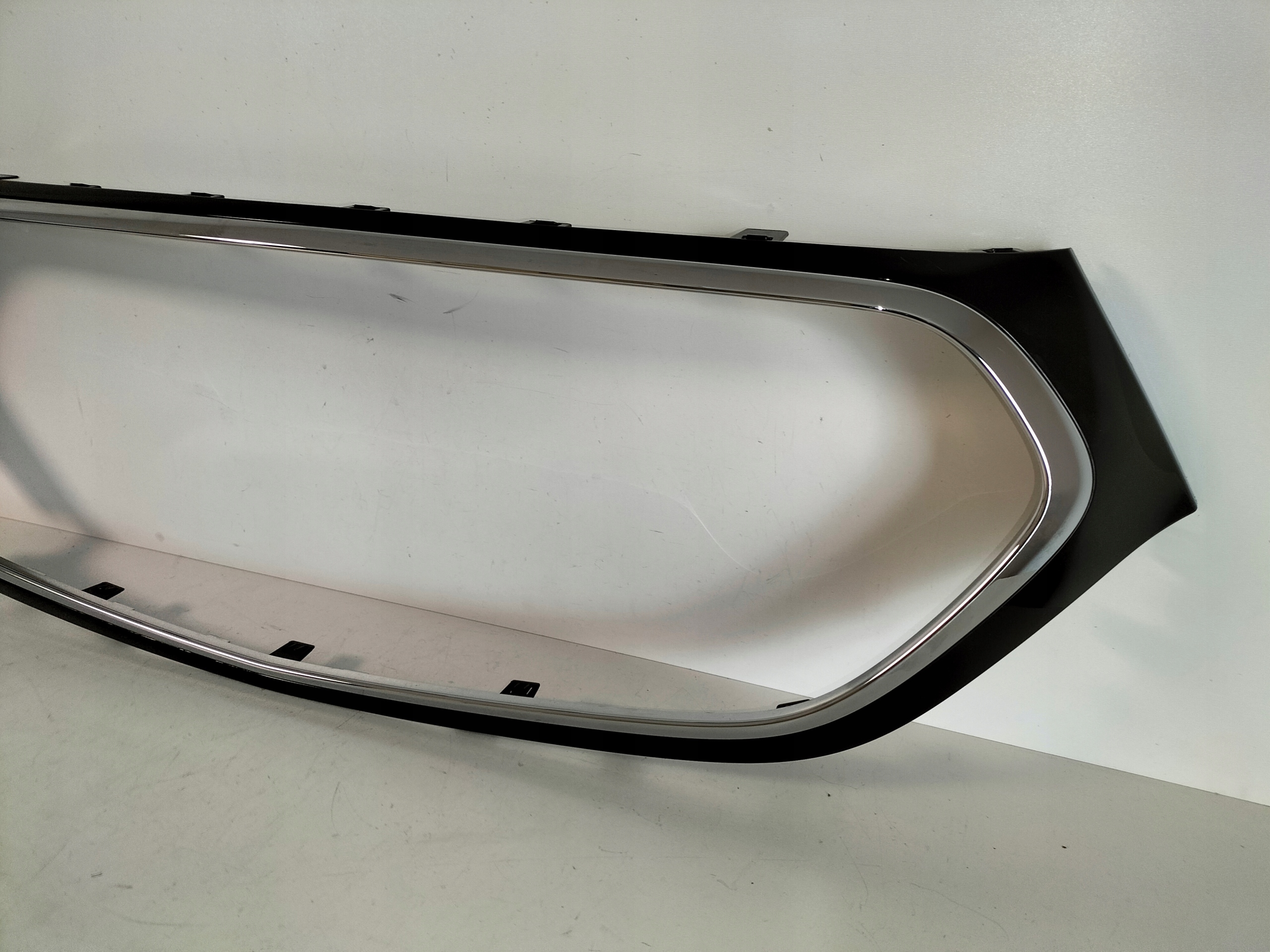 LISTA MRIEZKAa MERCEDES E KLASA W214 22-
