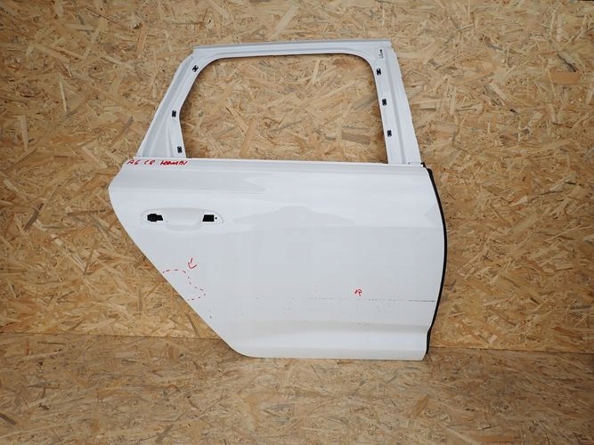 AUDI A6 C8 KOMBI 18- PRAVE ZADNE DVERE