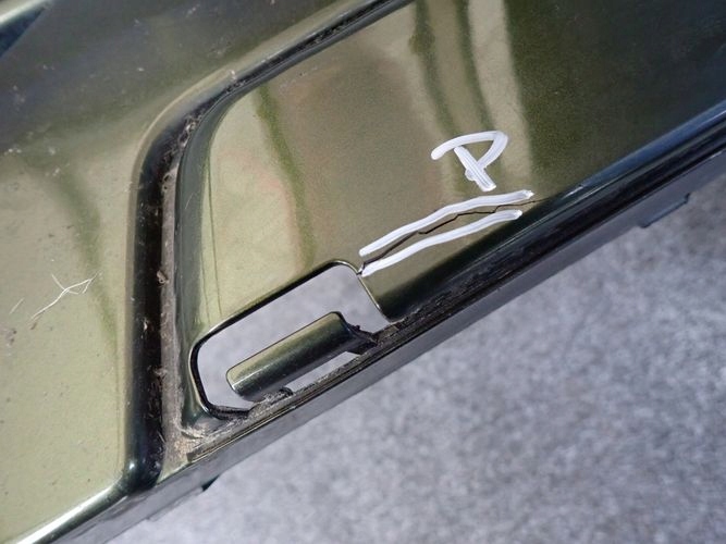 RENAULT MEGANE III 08-12 PREDNÝ NÁRAZNÍK