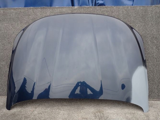 RENAULT ALASKAN PREDNÁ KAPOTA