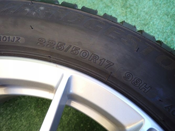 AUDI A4 B9 A5 7,5Jx17 ET29 225/50/R17 5×112 KOLESA BRIDGESTONE