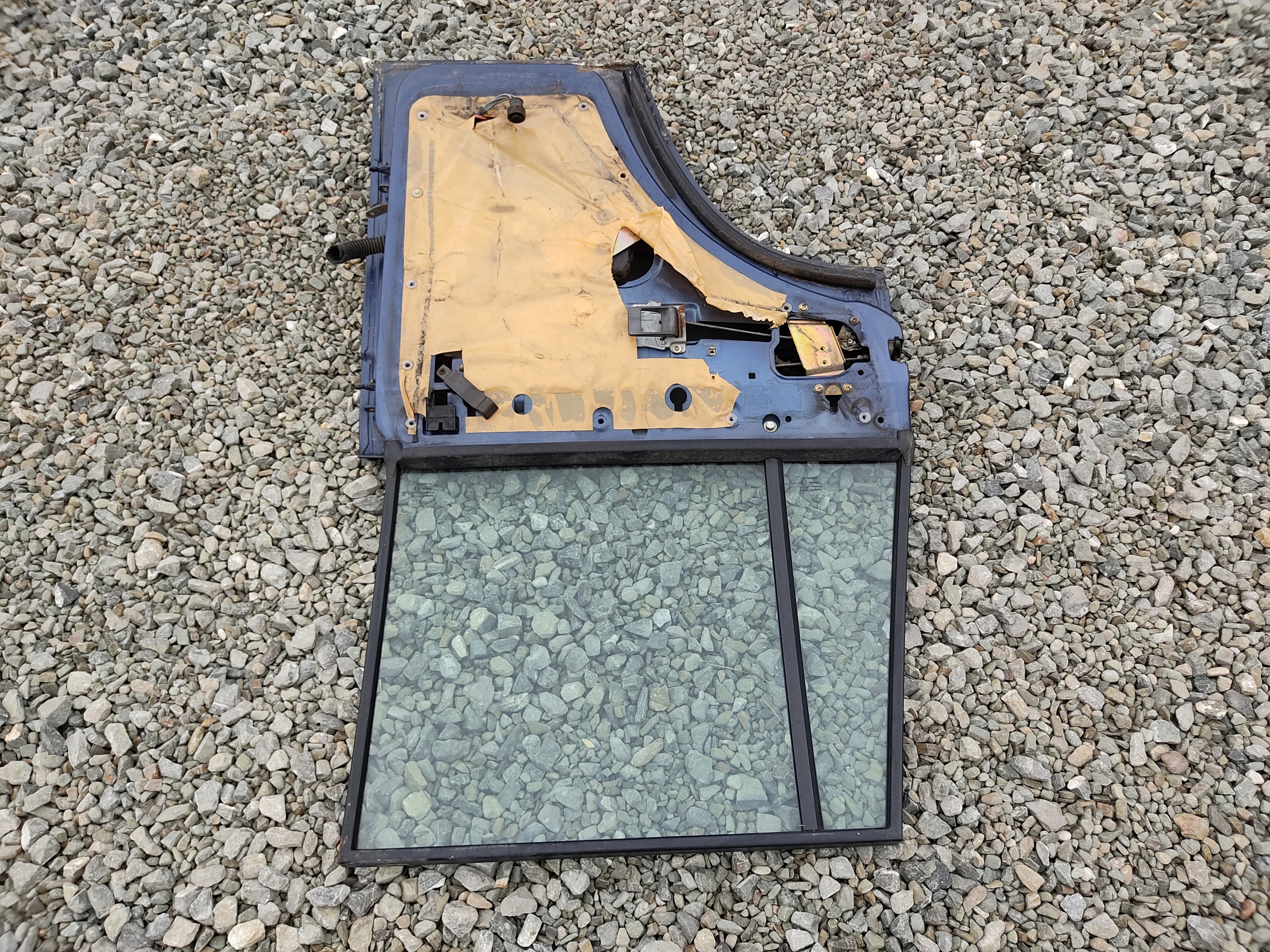 LAVE ZADNE DVERE LAND ROVER RANGE ROVER I CLASSIC 1970-1994