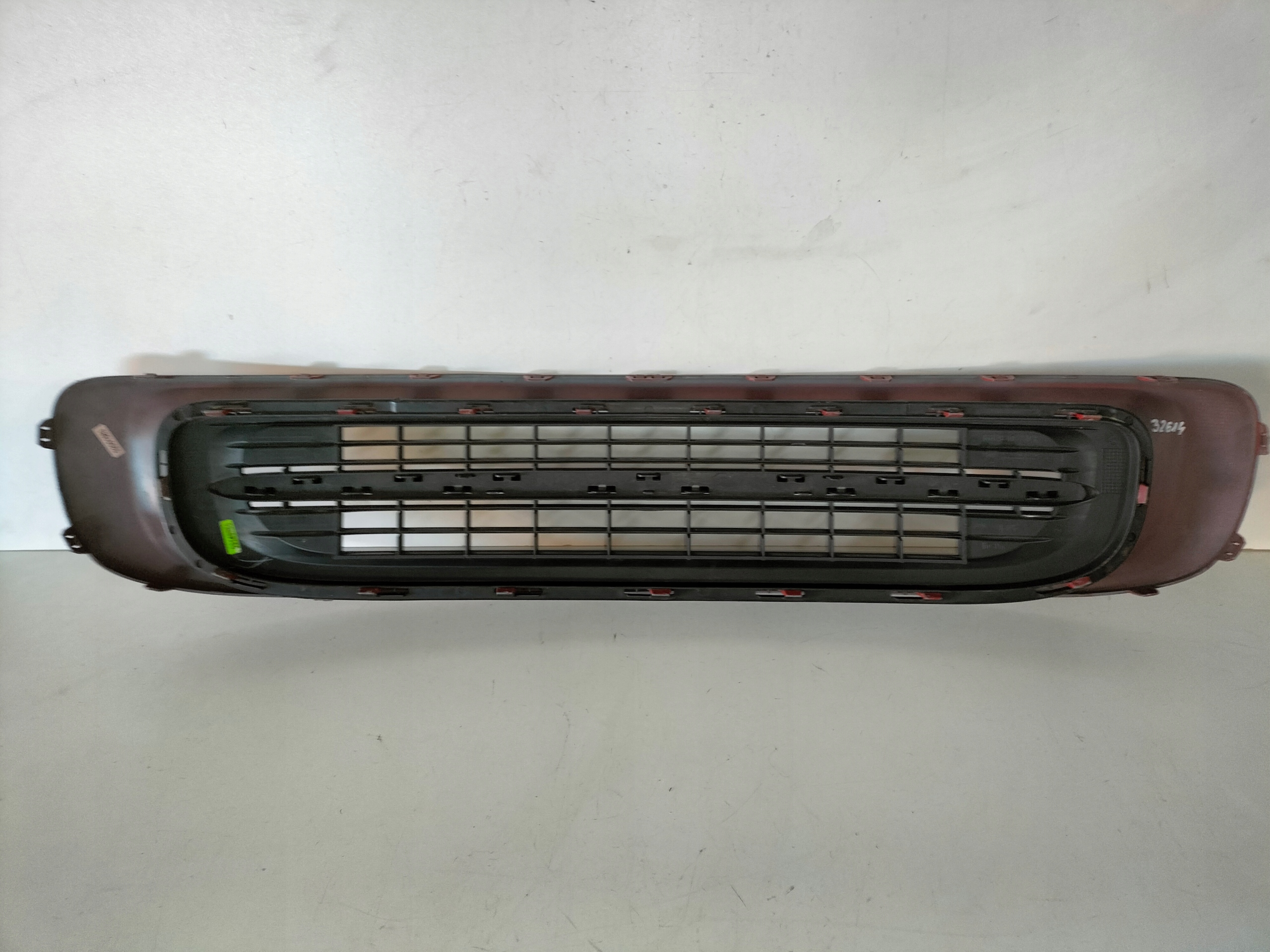 STREDOVÁ LIŠTA MRIEŽKA NÁRAZNÍKA MINI COOPER R56 LIFT 11-