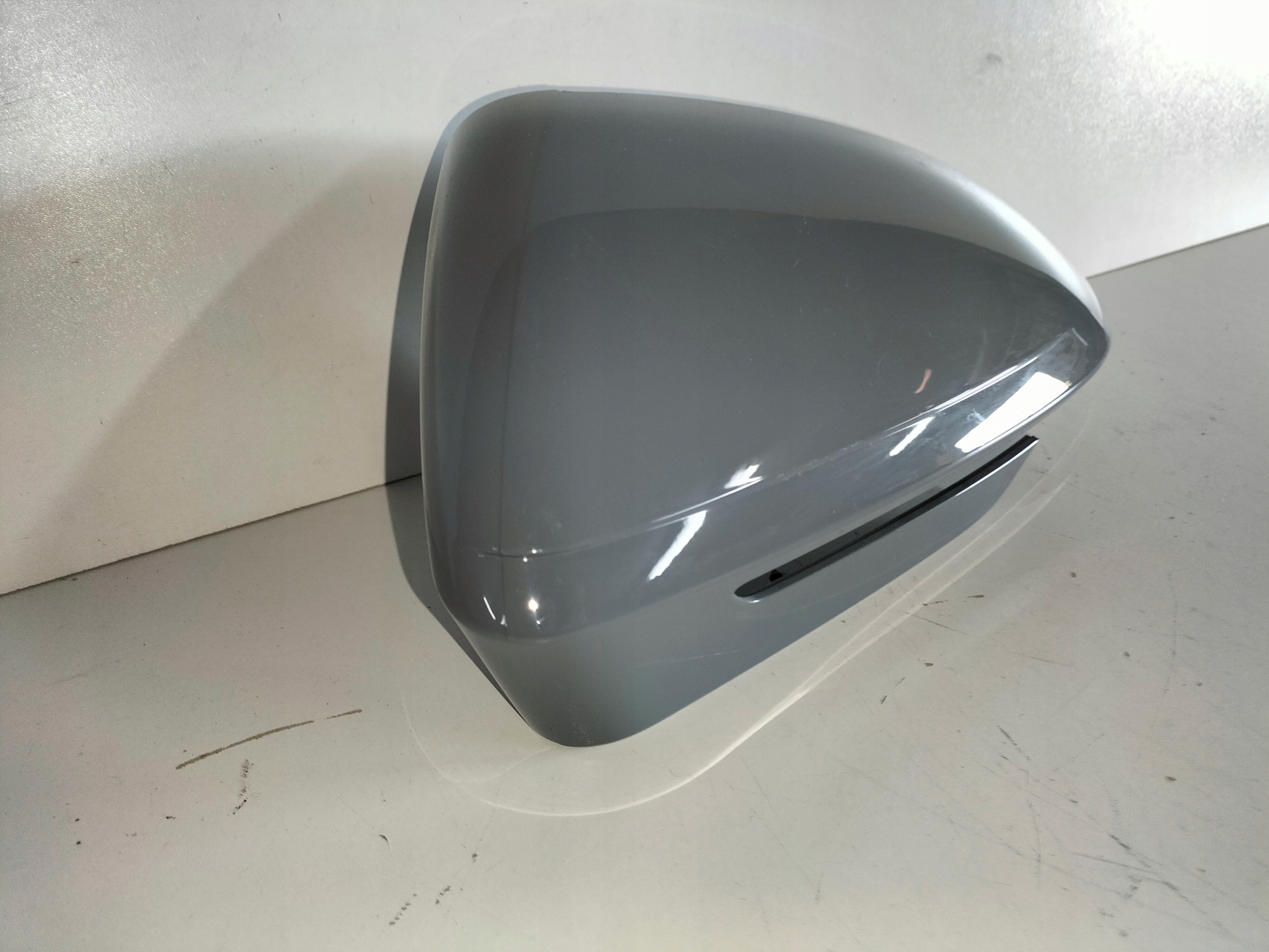 OBAL KRYT ĽAVÉHO ZRKADLA SKODA ENYAQ 21-