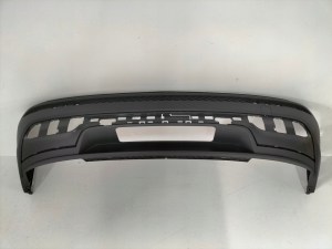 ZADNÝ NÁRAZNÍK SEAT TARRACO 18- ZADNÝ NÁRAZNÍK SEAT TARRACO 18-