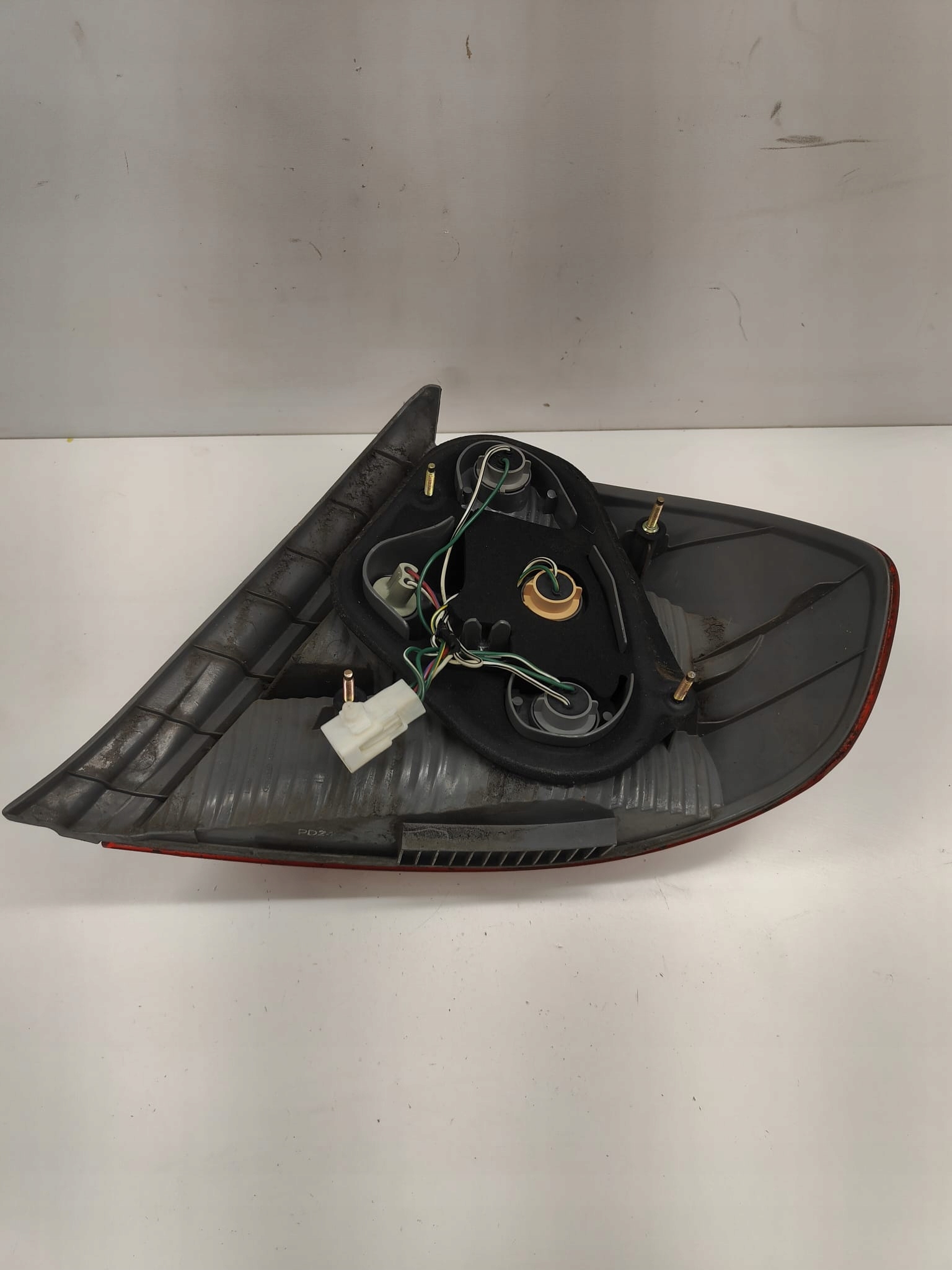 Toyota prius I 97-03 LAVE ZADNE SVETLO