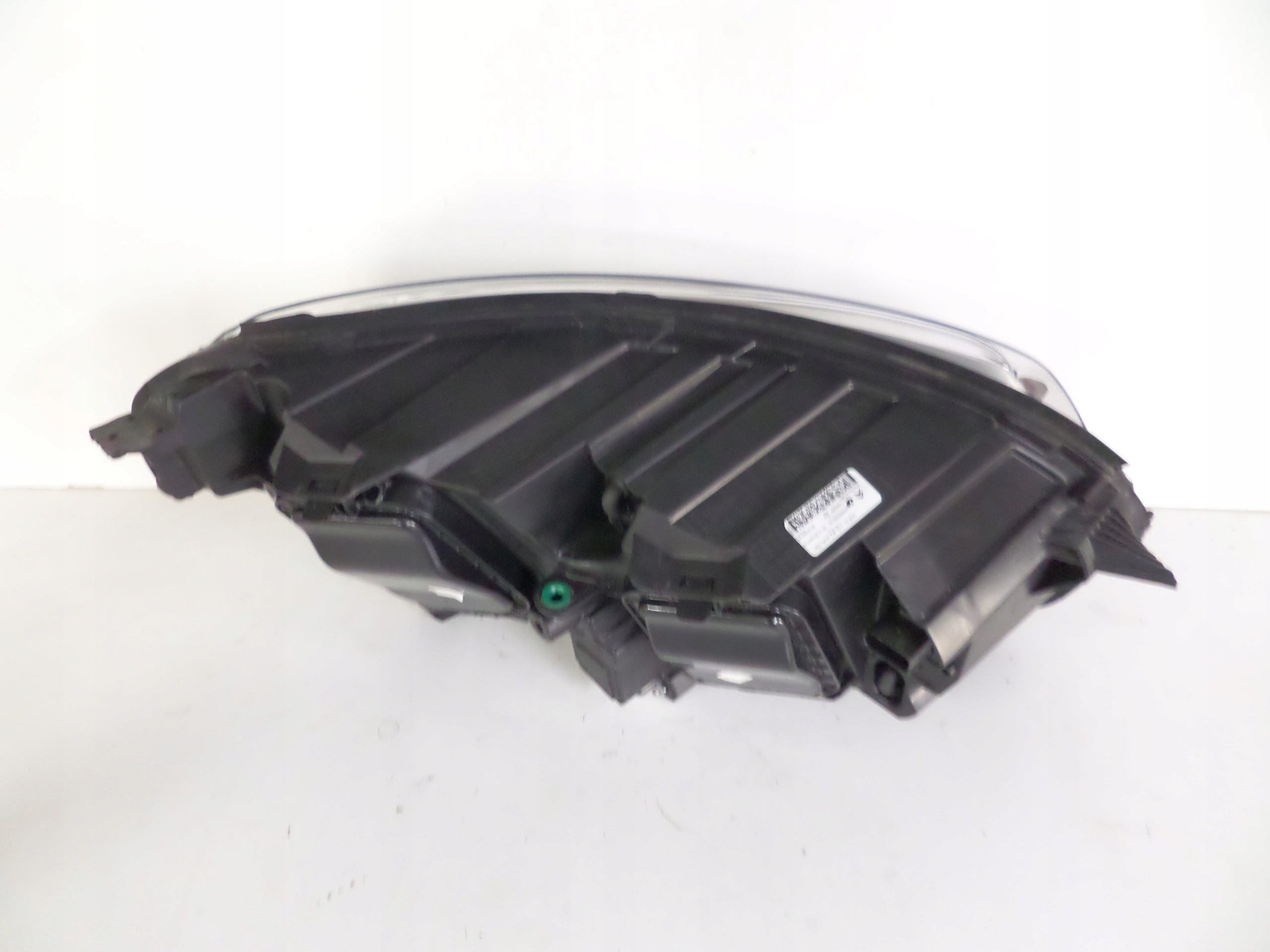 LAVE PREDNE SVETLO CITROEN JUMPY III 16- XENON