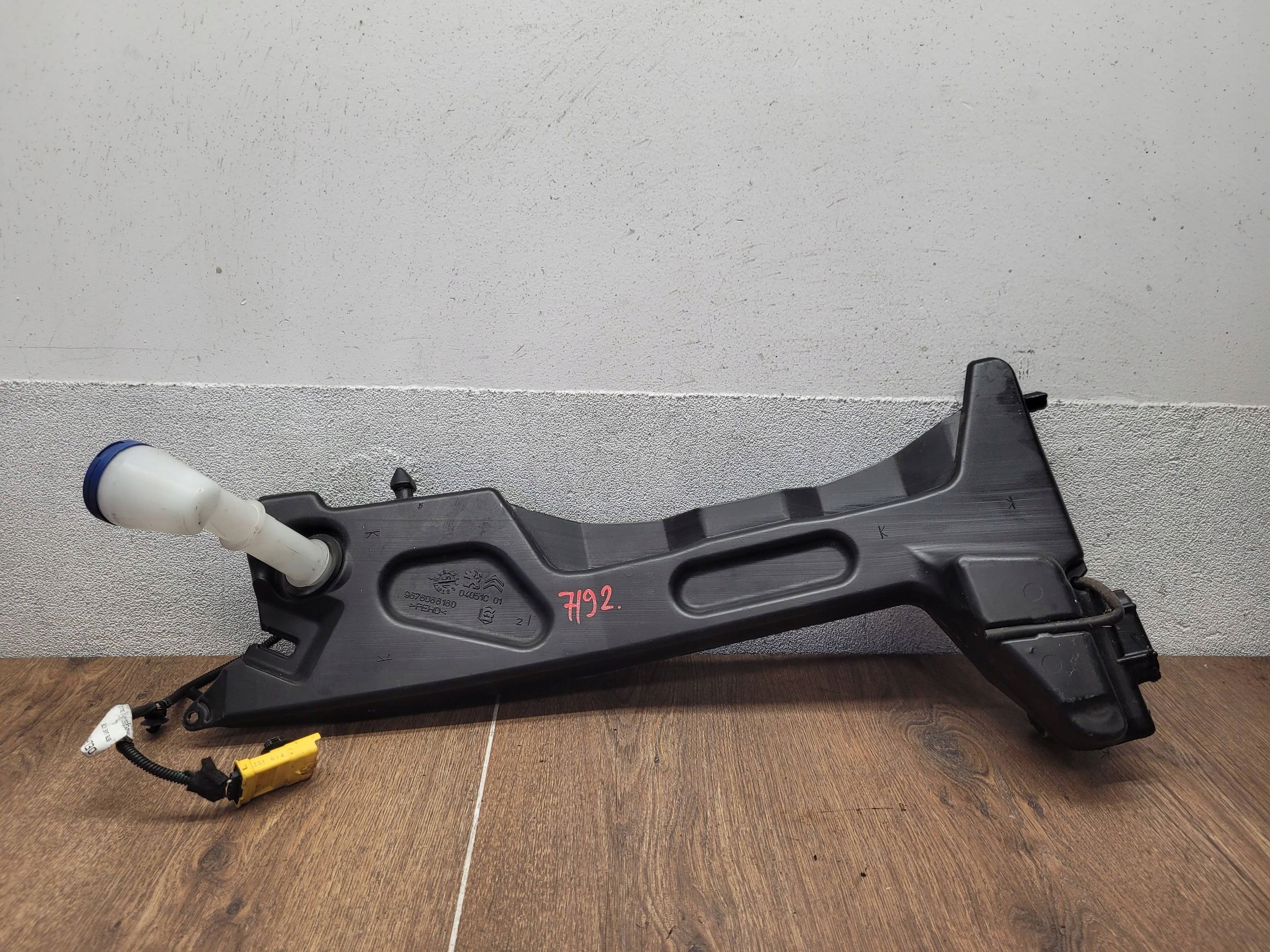 Citroen C4 Grand Picasso 9676088180 NADOBKA OSTREKOVACA