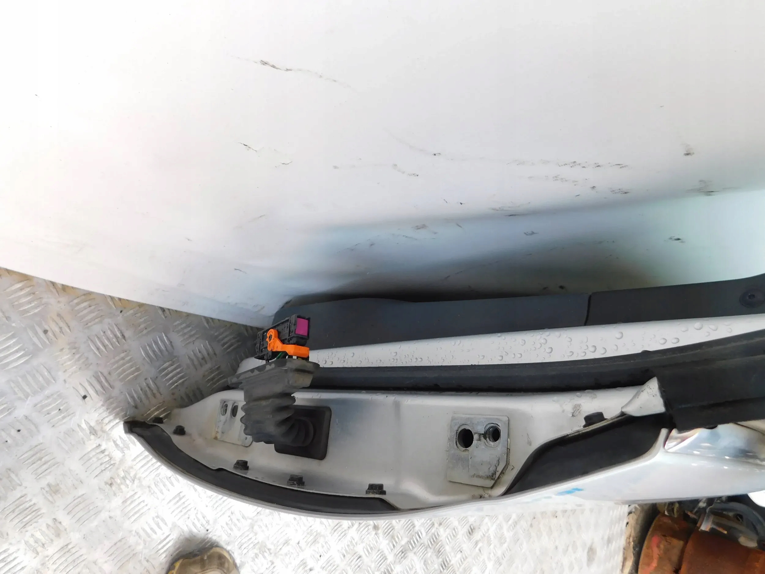 ĽAVÉ PREDNÉ DVERE VW GOLF V 5 KOMBI